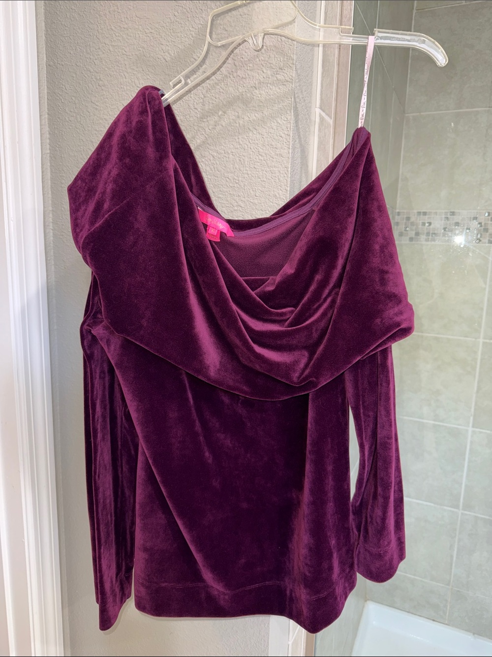 Lilly Pulitzer Velour Belinda Off the Shoulder Pullover Sweater Size XL Burgundy
